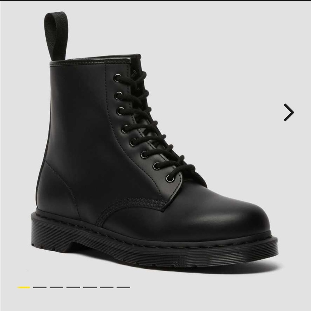 Dr. Martens Boots *BRAND NEW*